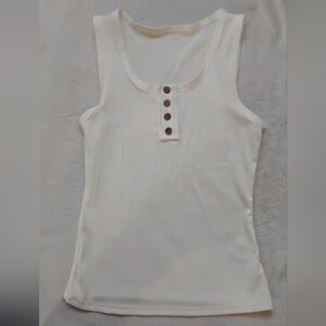 Elegant White Ribbed Tank Top with Button Detail